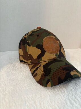 Melonwear Camo blue jays Snapback Cap